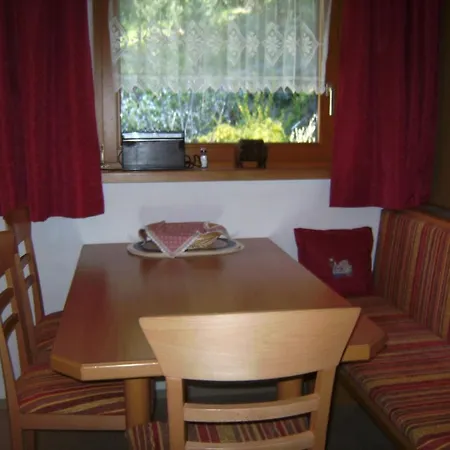 Ferienwohnung Haus Michael Oetz Zimmer foto